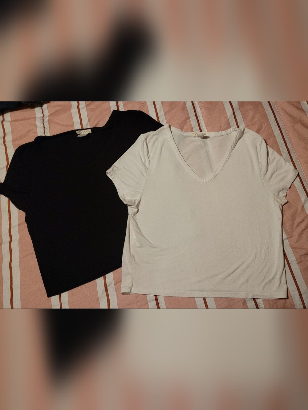 2 Tees